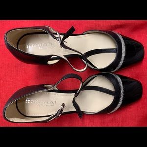 Naturalizer N5 Comfort Shoes-9 W- Black